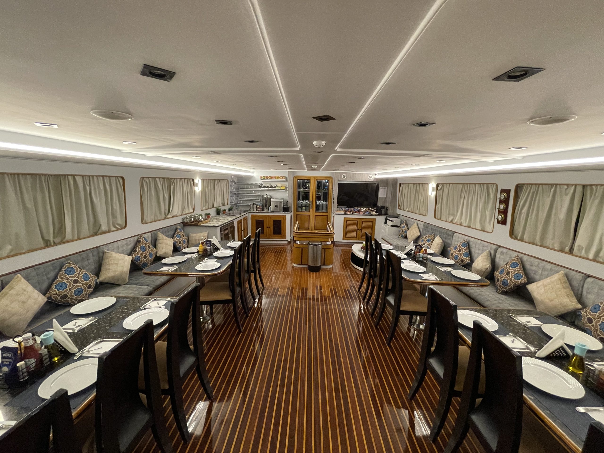 Lounge and dining